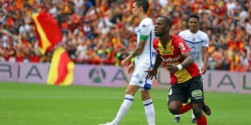 But de Yannick Gomis (Lens 2-0 Sochaux) - wiwsport