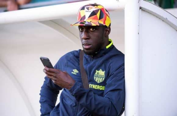 Issa Cissokho : « Sadio Mane est un joueur qui travaille beaucoup… » - wiwsport Issa Cissokho : « Sadio Mane est un joueur qui travaille beaucoup… » - wiwsport