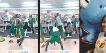 Zapping :l'ambiance chez les lionnes!!! - wiwsport