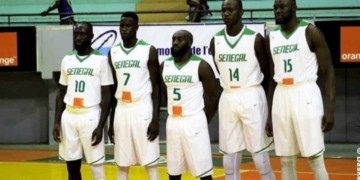 Zapping : les lions rassurent pour Lagos - wiwsport