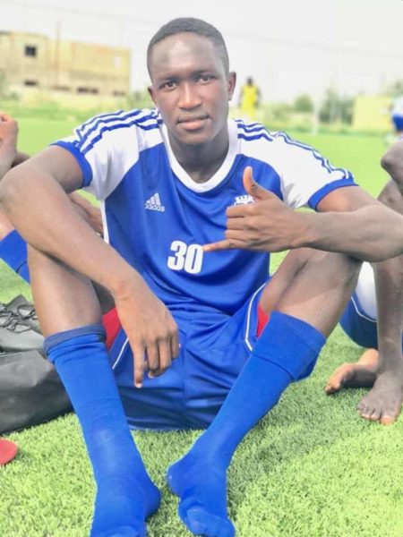 Officiel: Pape Ibrahima Ndong signe un contrat de deux ans avec l'US Gorée - wiwsport Officiel: Pape Ibrahima Ndong signe un contrat de deux ans avec l'US Gorée - wiwsport