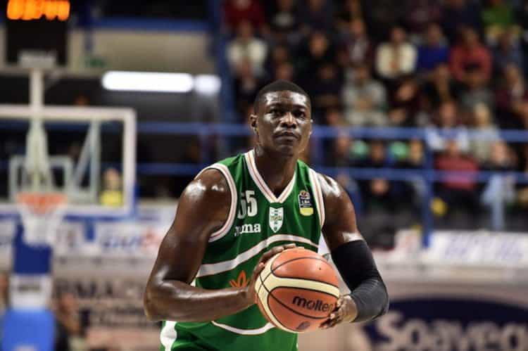 Champions League - Hamady Ndiaye et Avellino enchaînent - wiwsport Champions League - Hamady Ndiaye et Avellino enchaînent - wiwsport