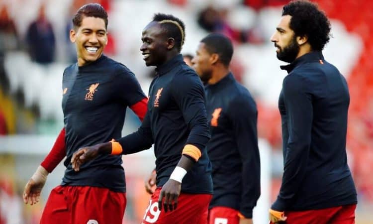Salah sur sa relation avec Sadio et Firmino : « Nous sommes amis, on se parle beaucoup » - wiwsport Salah sur sa relation avec Sadio et Firmino : « Nous sommes amis, on se parle beaucoup » - wiwsport