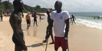 Traversée Dakar-Gorée: sportifs handicapés et valides nagent ensemble - wiwsport