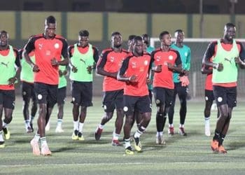 Aliou Cissé : « Je préfère jouer sur un bon terrain synthétique que sur du gazon naturel en mauvais état »