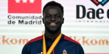 Championnats du monde de Karaté : Babacar Seck Sakho (Espagne) remporte la médaille de bronze - wiwsport