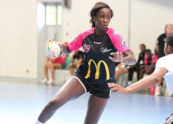 Hadja Cissé, arrière gauche des Lionnes : « Bien sûr qu’on a les moyens de se qualifier au Mondial »