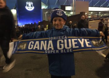 Regardez ce grand fan de Idrissa Gana Guèye