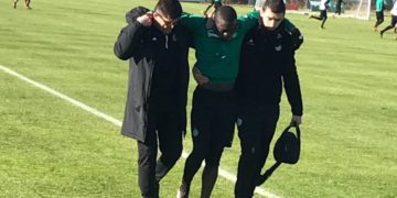 Nîmes-Saint-Etienne : Assane Diousse sort sur blessure - wiwsport