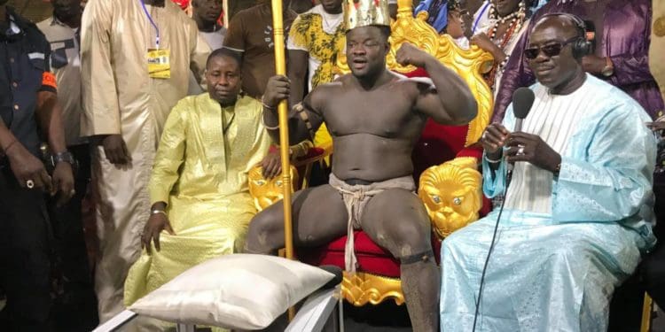 Meilleur lutteur avec frappe 2018: Eumeu Sene favori ? - wiwsport