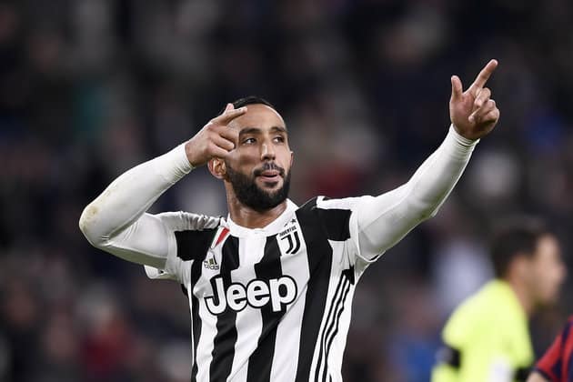 L'absence de Koulibaly dans les 10 nominés des Caf Awards au centre d'un clash entre Benatia et Bein Sports - wiwsport TURIN, ITALY - NOVEMBER 26: Medhi Benatia celebrates 3-0 goal during the Serie A match between Juventus and FC Crotone at Allianz Stadium on November 26, 2017 in Turin, Italy. (Photo by Daniele Badolato - Juventus FC/Juventus FC via Getty Images)