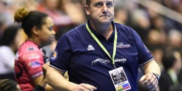 CAN Handball 2018: Frédéric Bougeant, coach des Lionnes: « Les deux jours de repos nous ont permis de faire mal physiquement à l’Algérie » - wiwsport