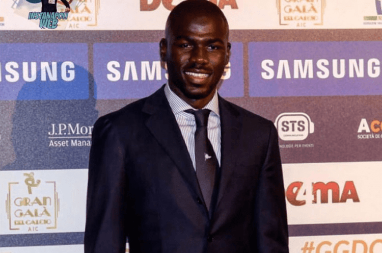 Exclu - Koulibaly élevé au rang de citoyen d'honneur de Naples ! - wiwsport Exclu - Koulibaly élevé au rang de citoyen d'honneur de Naples ! - wiwsport