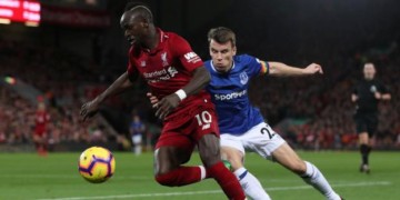 Liverpool: Inquiétude pour Sadio Mané, blessé avant le match contre Naples - wiwsport