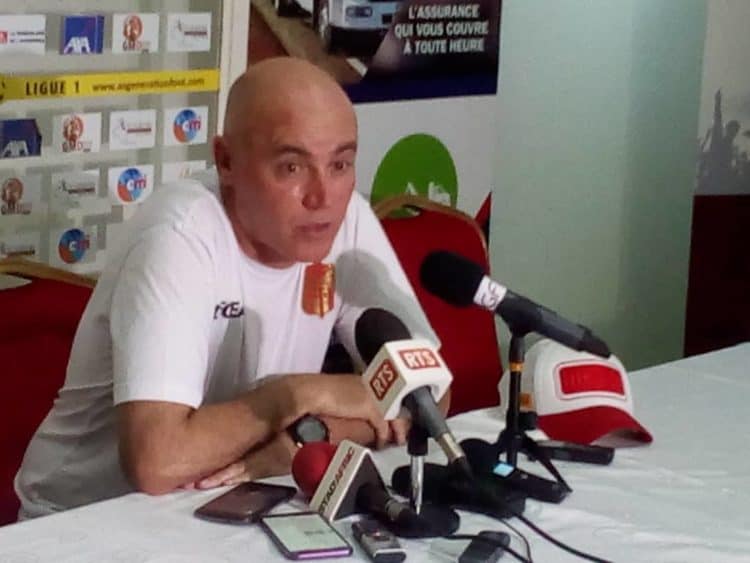 Coupe CAF : Angel Gamondi (Hassania): "Difficile sur un terrain synthétique pas de bonne qualité" - wiwsport