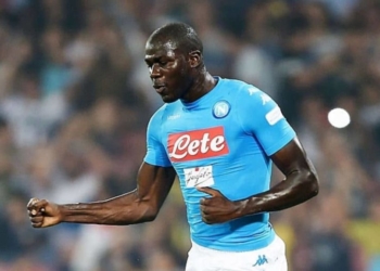 Naples – Vidéo : Le geste de Koulibaly qui fait le buzz en Italie