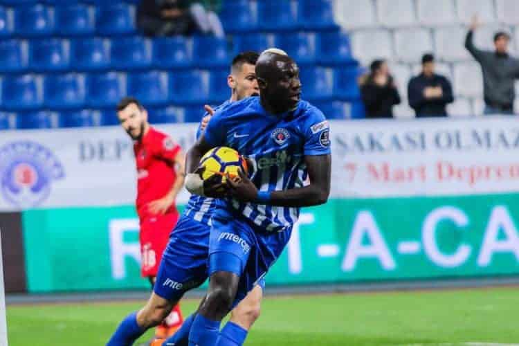 (Vidéo) - Kasimpasa : Mbaye Diagne réussit un doublé mais perd devant Konyaspor (3-2) - wiwsport