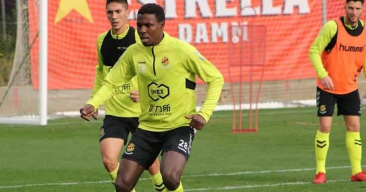 Ousseynou Thioune (Gimnastic Tarragone) : Une valeur sûre pour l'équipe nationale du Sénégal - wiwsport