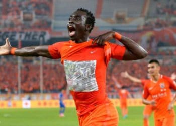 Alanyaspor : Papiss Demba Cissé double la mise face à Ricardo Faty