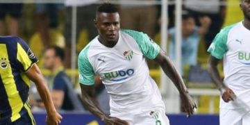 Mercato - Bursaspor : Une offre de 4 M€ pour Badji, qui veut rester au club - wiwsport
