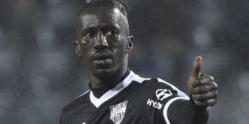 RE Mouscron : Mbaye Lèye ouvre le score face au leader Genk - wiwsport