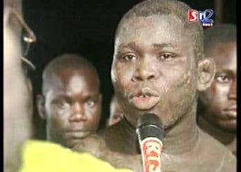 Vidéo- Fallou Ndiaye production: Usine dolé bat Kaad Gui !