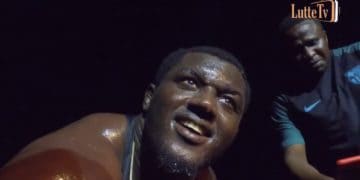 Regardez- Balla Gaye 2 à la plage avec l'ex coach de Modou Lô avant son voyage à paris.... - wiwsport