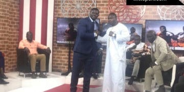 (Images)- Balla Gaye 2 vs Modou Lo: Après des mois de "guerre", le Fair-Play ! - wiwsport
