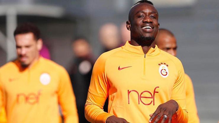 Galatasaray : Suspendu pour crachat, Mbaye Diagne pourra rejouer dès ce weekend - wiwsport 5c5b387566a97c6b361abf20