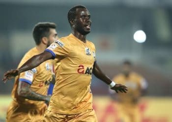 Vidéo – Inde : Sougou signe un triplé et offre le podium à Mumbaï City