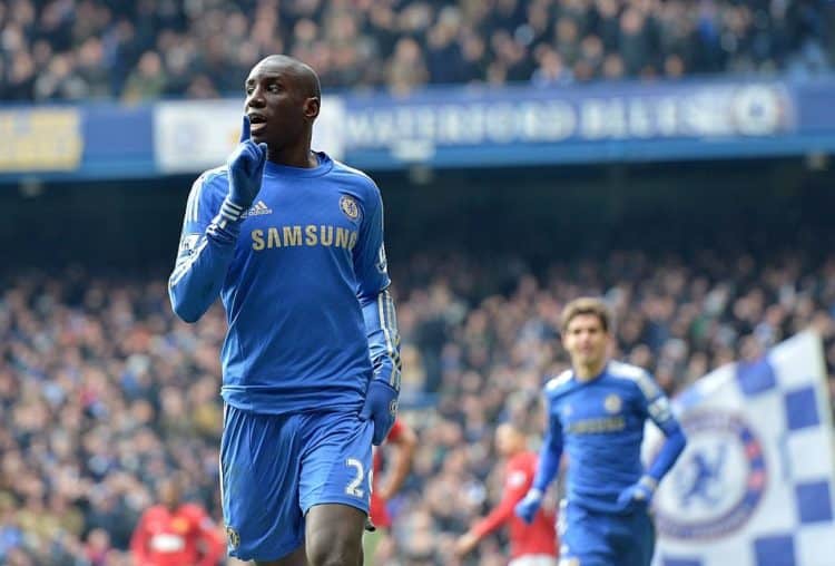 Vidéo - Chelsea / ManU : La volée de Demba Bâ élue plus beau but de l'histoire du derby - wiwsport Vidéo - Chelsea / ManU : La volée de Demba Bâ élue plus beau but de l'histoire du derby - wiwsport