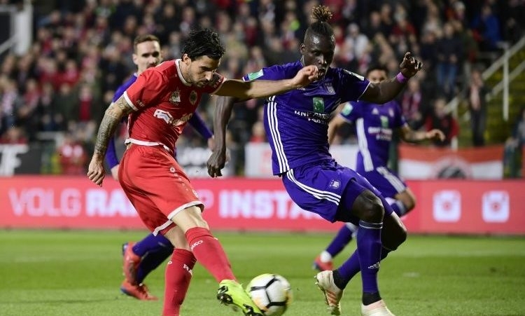 Anderlecht - Kara Mbodj : "Je suis revenu pour aider le club et pour revenir à mon meilleur niveau" - wiwsport Anderlecht - Kara Mbodj : "Je suis revenu pour aider le club et pour revenir à mon meilleur niveau" - wiwsport