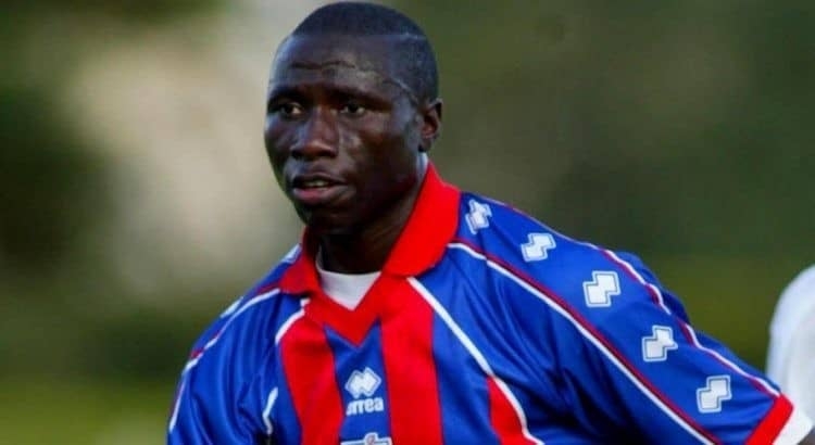 Carton rouge au Jaraaf de Dakar et à l'AS Pikine: Quel hommage vous avez rendu à Kor Sarr ! - wiwsport
