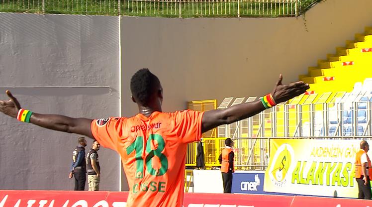 Alanyaspor : Papis Démba Cissé a marqué ... - wiwsport Papiss Demba
