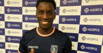 İSTANBUL BAŞAKŞEHİR : Demba Ba s&rsquo;illustre