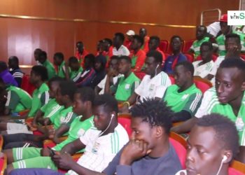 Vidéo-Macky Sall demande aux centres de formation sportifs de former plus de Buteurs !