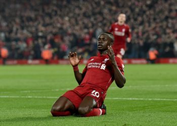 Vidéo – Liverpool vs Burnley : Admirez le joli but de Sadio Mané qui donne l'avantage aux Reds (2-1, mi-temps) ! - wiwsport