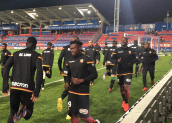 Ligue 2 : RC Lens de Yannick Gomis s'incline contre GFC Ajaccio (1-0) et s'éloigne du podium - wiwsport