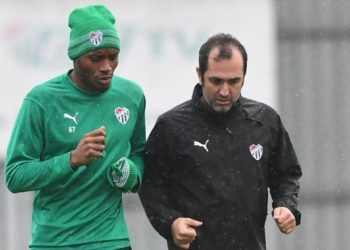 Vidéo - Diafra Sakho : "Les moments que je ne peux pas oublier, c'est nos montées avec Metz" - wiwsport
