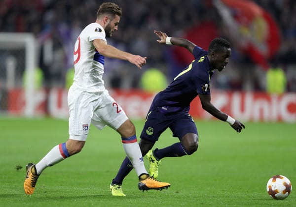 Echec du transfert de Idrissa Gana Gueye au PSG, Lucas Tousart de l'OL serait à l'origine ! - wiwsport Echec du transfert de Idrissa Gana Gueye au PSG, Lucas Tousart de l'OL serait à l'origine ! - wiwsport