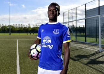 Paul Scholes sous le charme de ce joueur sénégalais « Il est le meilleur récupérateur d&rsquo;Europe »