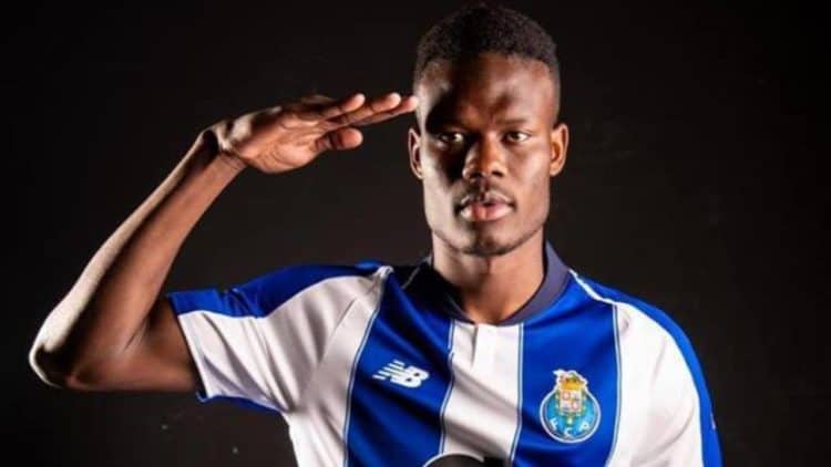 EXCLU - Mamadou Loum Ndiaye : "Je suis là pour apprendre, je ferai tout ce que le coach me demandera de faire..." - wiwsport EXCLU - Mamadou Loum Ndiaye : "Je suis là pour apprendre, je ferai tout ce que le coach me demandera de faire..." - wiwsport