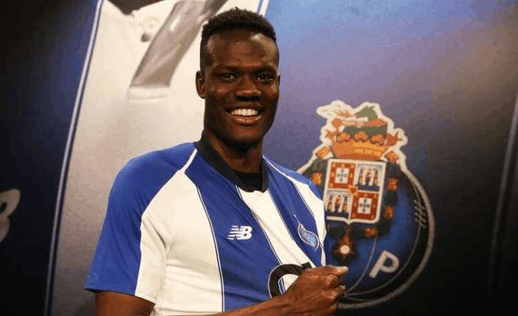 Coupe du Portugal : Pour son premier match avec le FC Porto, Loum N’Diaye se qualifie en finale - wiwsport Coupe du Portugal : Pour son premier match avec le FC Porto, Loum N’Diaye se qualifie en finale - wiwsport