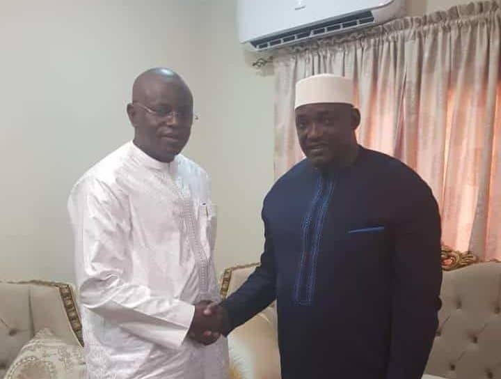Gambie : Rencontre entre le ministre des sports Matar Ba et le président Adama Barrow - wiwsport Gambie : Rencontre entre le ministre des sports Matar Ba et le président Adama Barrow - wiwsport
