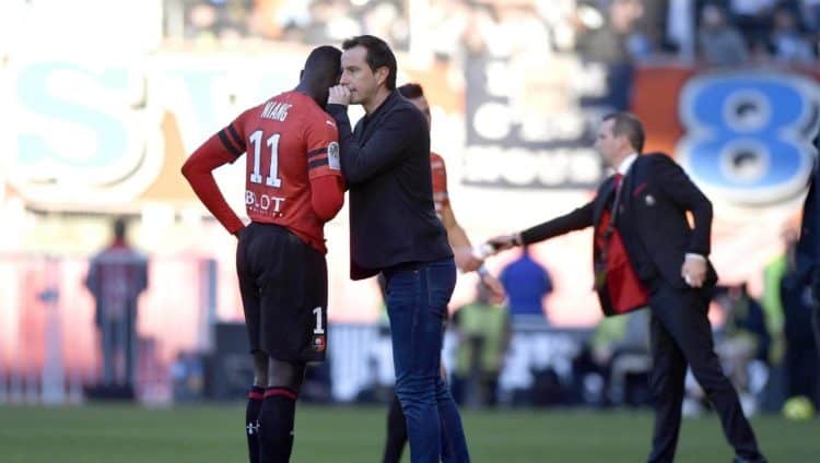 Rennes / Marseille (26eme journée de Ligue 1)
L'entraineur de Rennes Julien Stéphan (à droite) en discussion avec le joueur de Rennes M'Baye Niang