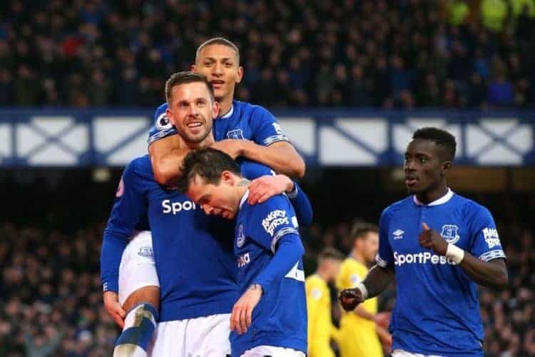 PL : Vainqueur de Burnley (2-0), Everton de Gana Guèye maintient ses espoirs pour l'Europe - wiwsport PL : Vainqueur de Burnley (2-0), Everton de Gana Guèye maintient ses espoirs pour l'Europe - wiwsport