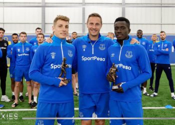 Everton : Idrissa Gana Gueye et Lucas Digne élus meilleurs joueurs de la saison par leurs coéquipiers - wiwsport