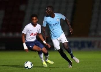 Mondial U20 : La pépite sénégalaise de Manchester City, Alpha Diounkou rejoint le groupe de Youssoupha Dabo ! - wiwsport