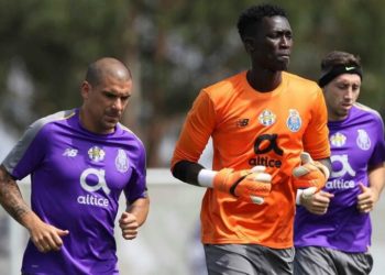 FC Porto : Le gardien Mouhamed Mbaye intègre le groupe Pro - wiwsport