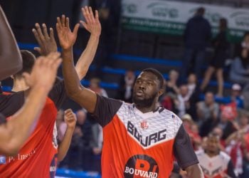 Meilleur contreur, le pivot sénégalais Youssou Ndoye entre dans l'histoire de la JL Bourg ! - wiwsport